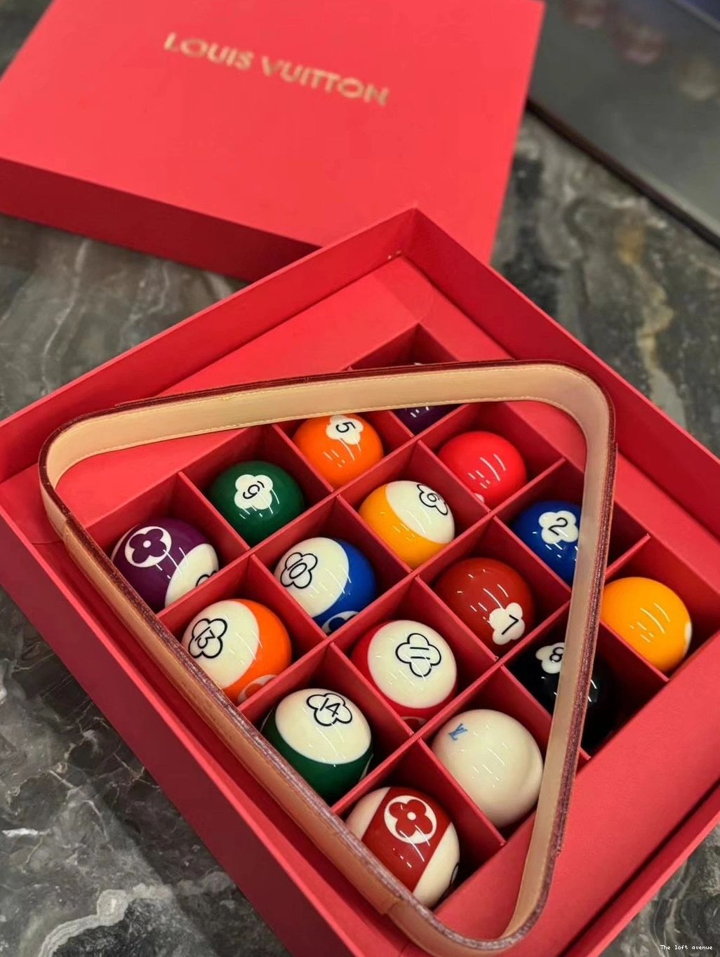 POOL LV SET TABLE 0807